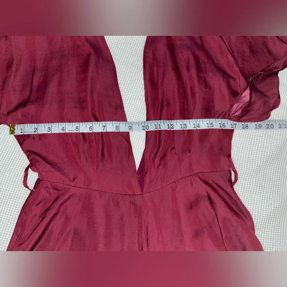 BLUSH burgundy Deep V‎ neckline romper dress size medium - Picture 6 of 16